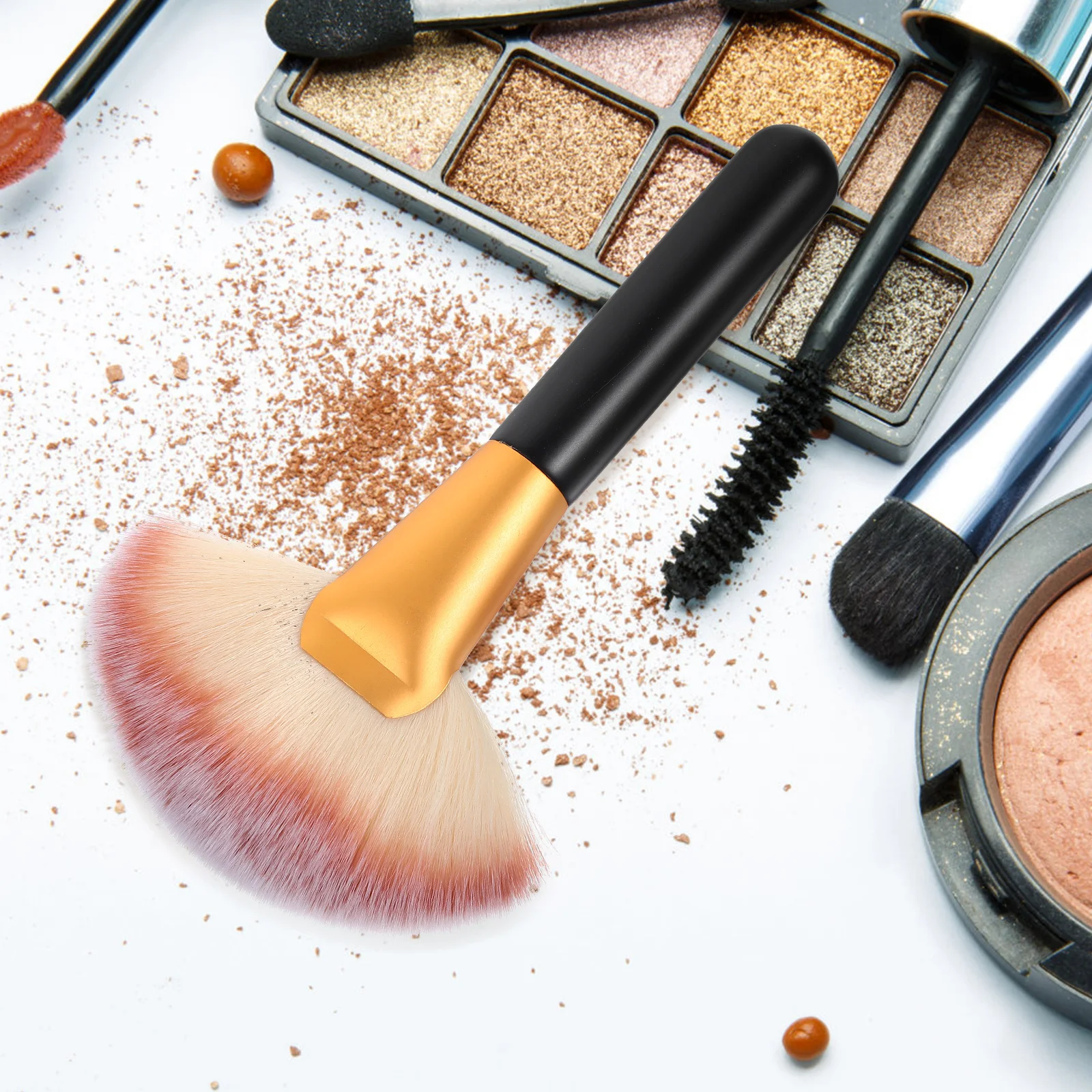 Large Fan Shape Makeup Brush Wood Handle High-Density Bristles For Powder Foundation Blush Concealer Mineral Cosmetics
Large Fan Shape Makeup Brush Wood Handle High-Density Bristles For Powder Foundation Blush Concealer Mineral Cosmetics