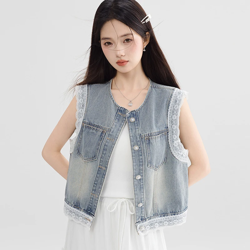 2025 Women Short Vest Summer Fashion Lace Stitching Denim Vest Top Ladies Casual Cropped Sleeveless Jacket Streetwear Waistcoat
2025 Women Short Vest Summer Fashion Lace Stitching Denim Vest Top Ladies Casual Cropped Sleeveless Jacket Streetwear Waistcoat