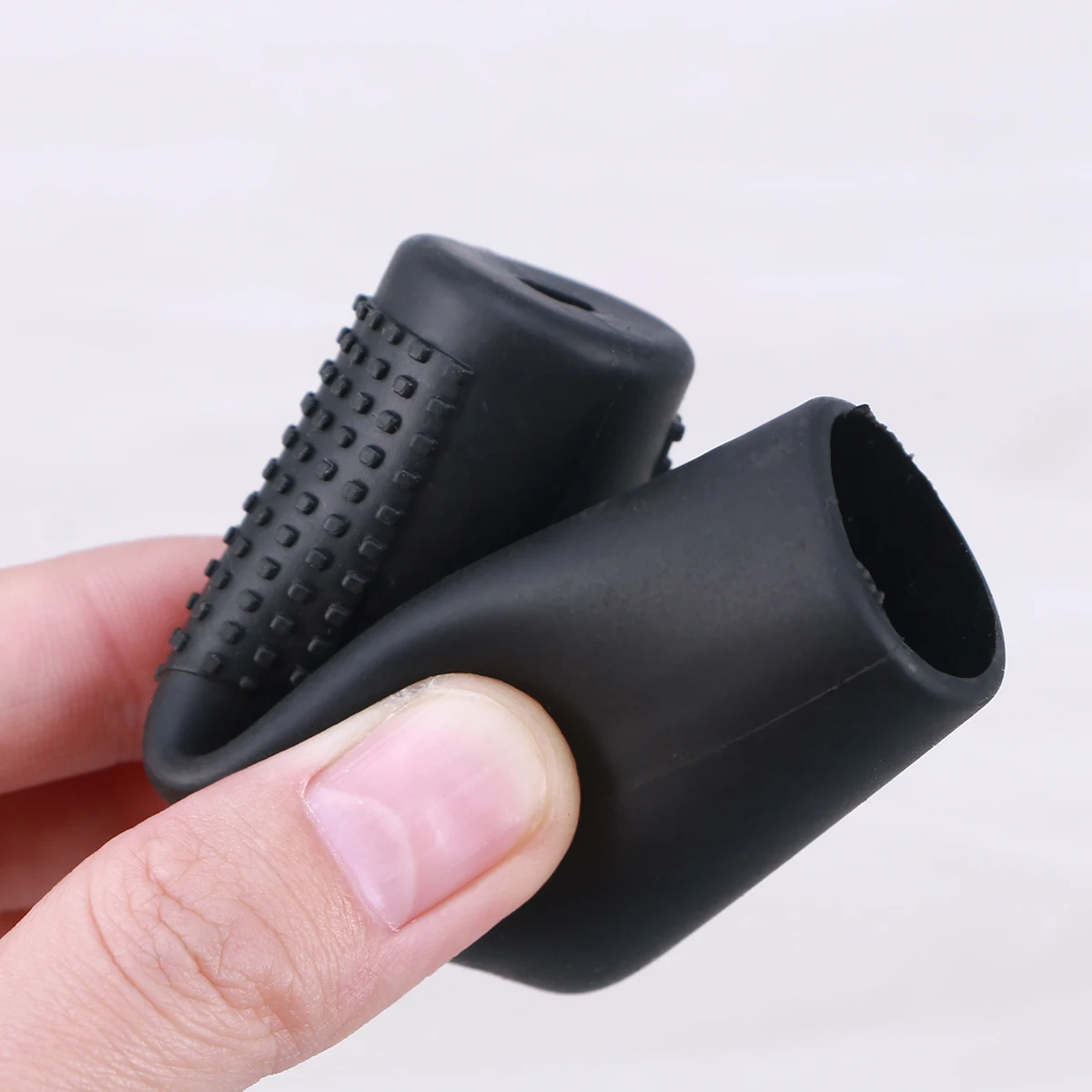 2pcs Gear Rubber Protector Durable Non Slip Motorcycle Boot Cover Shoe Guard Adjustabler Long Lasting Use Wear Resistant
2pcs Gear Rubber Protector Durable Non Slip Motorcycle Boot Cover Shoe Guard Adjustabler Long Lasting Use Wear Resistant