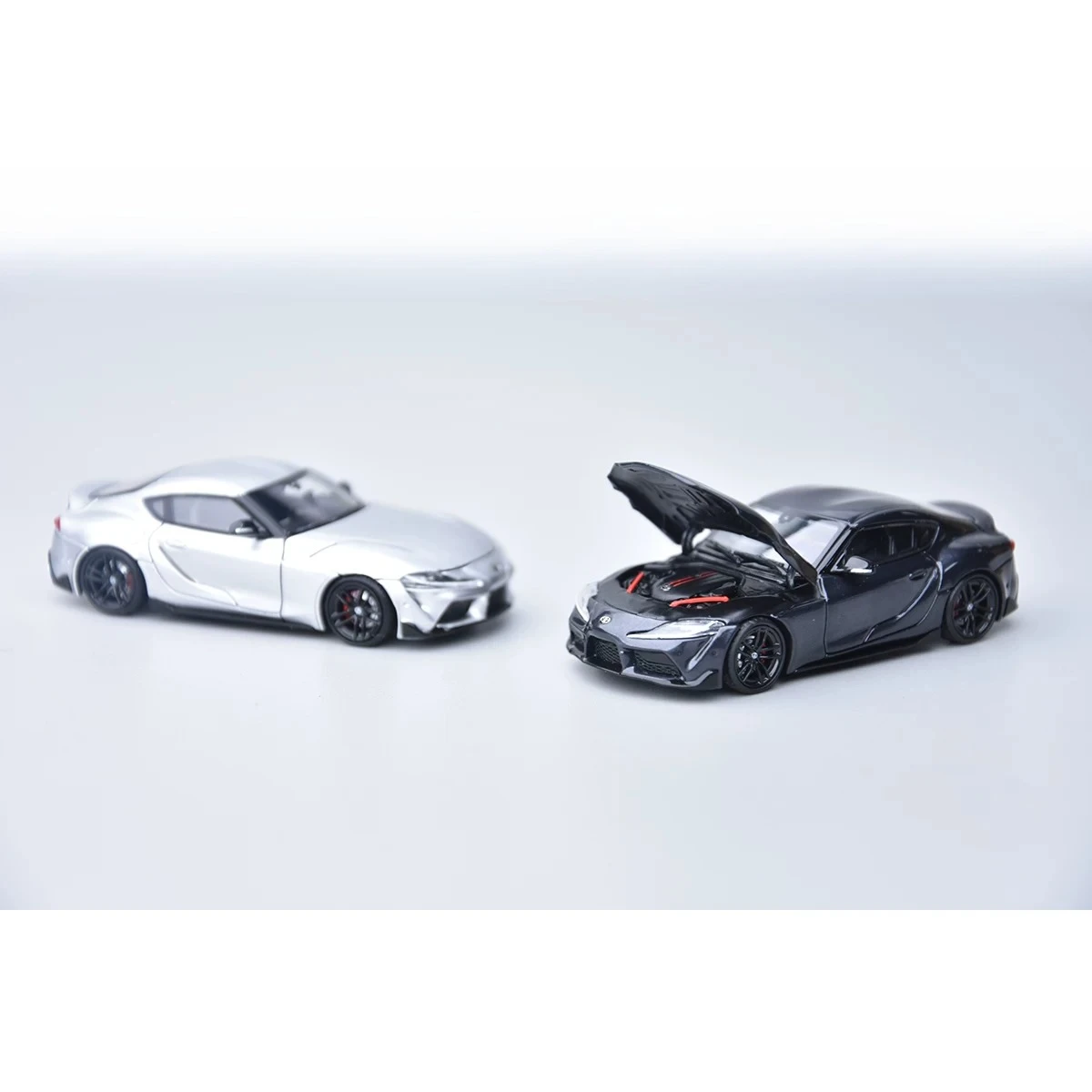 Pre-Model One A90 5th Generation Mk5 Alloy 1:64 Car Model
Pre-Model One A90 5th Generation Mk5 Alloy 1:64 Car Model