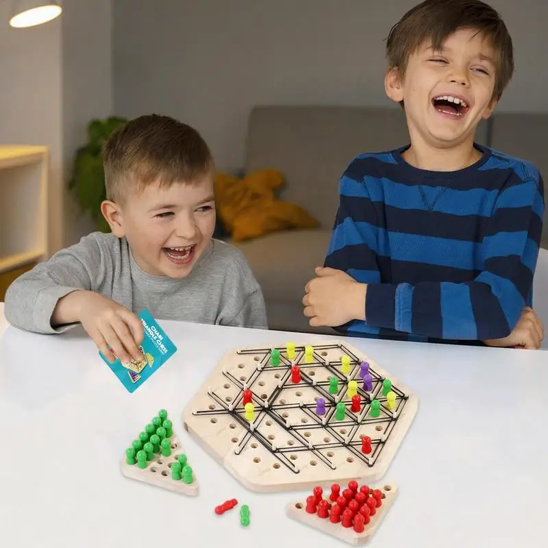 Цепочные шахматы с резинкой, игра для семейного взаимодействия, игрушки для мышления, треугольные шахматы, настольная игра для детей, 2-4 игроков
Цепочные шахматы с резинкой, игра для семейного взаимодействия, игрушки для мышления, треугольные шахматы, настольная игра для детей, 2-4 игроков
