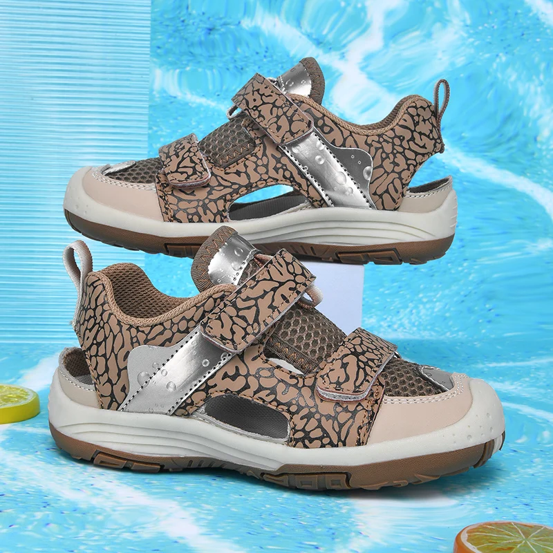Summer Children's Sandals Hollow Out Breathable Boys Non-slip Beach Sandals Outdoor Casual Beach Shoes Fashion Kids Slippers
Summer Children's Sandals Hollow Out Breathable Boys Non-slip Beach Sandals Outdoor Casual Beach Shoes Fashion Kids Slippers