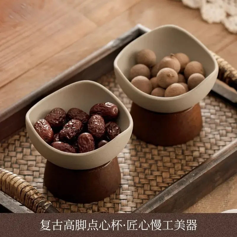 Japanese Style Ceramic Ice Cream Bowl Coarse Pottery Fruit Salad Dessert Bowl Home Use Exquisite High-foot Candy Storage Tray
Japanese Style Ceramic Ice Cream Bowl Coarse Pottery Fruit Salad Dessert Bowl Home Use Exquisite High-foot Candy Storage Tray
