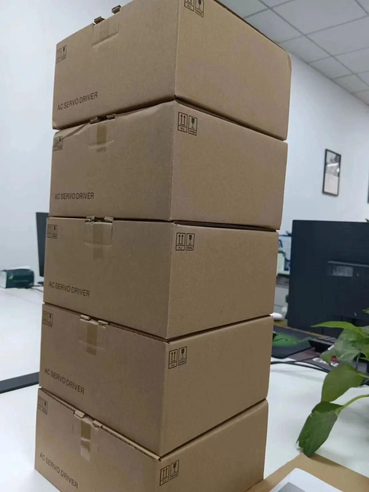 Brand New MHME302GCG MHME302GCH MHME302SCCM One Year Warranty
Brand New MHME302GCG MHME302GCH MHME302SCCM One Year Warranty 