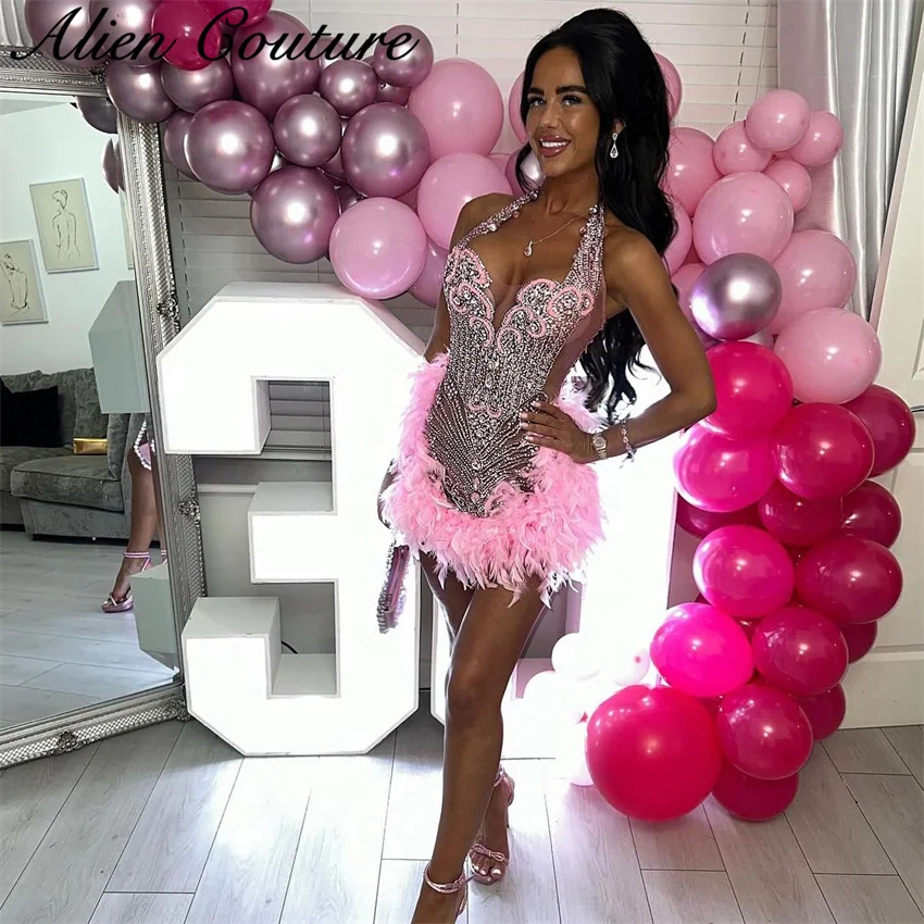 Glitter Pink Prom Dress For Black Girl Sparkly Beads Rhinestones Crystal Feathers Birthday Gown Vestidos De Festa Customized
Glitter Pink Prom Dress For Black Girl Sparkly Beads Rhinestones Crystal Feathers Birthday Gown Vestidos De Festa Customized