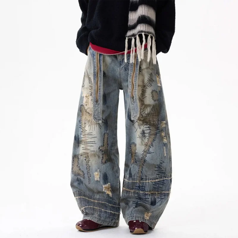 2026 Vintage Embroidered Curved Jeans Heavy Duty Men Women Loose Couple Style Streetwear Y2K Trend Wasteland Style Wide Leg Pant
2026 Vintage Embroidered Curved Jeans Heavy Duty Men Women Loose Couple Style Streetwear Y2K Trend Wasteland Style Wide Leg Pant