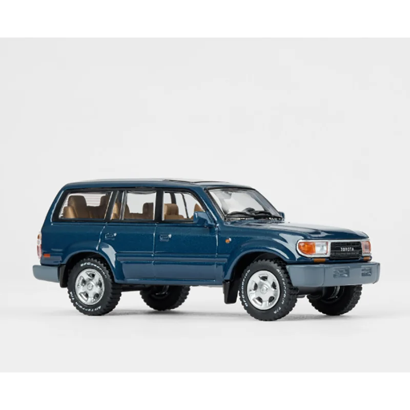 MASSDI масштаб 1/64 Land Cruiser LC80, литая под давлением модель автомобиля из сплава, Коллекционная декоративная игрушка
MASSDI масштаб 1/64 Land Cruiser LC80, литая под давлением модель автомобиля из сплава, Коллекционная декоративная игрушка
