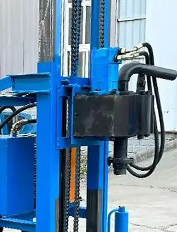 Индивидуальная 25 л.с. 150 м домашняя портативная гусеничная гидравлическая дизельная буровая установка небольшая буровая установка для водяных скважин 
Индивидуальная 25 л.с. 150 м домашняя портативная гусеничная гидравлическая дизельная буровая установка небольшая буровая установка для водяных скважин