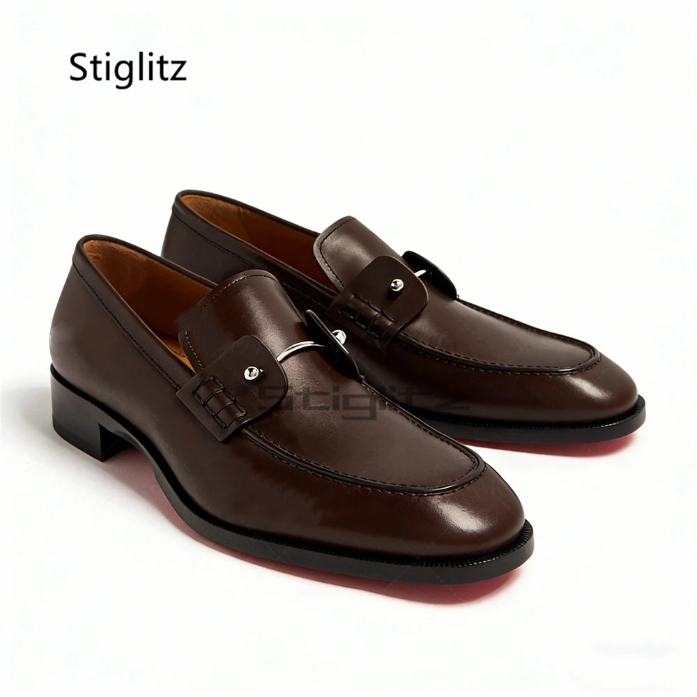 Мужские деловые туфли из натуральной кожи с металлическими элементами, на низком каблуке, без шнурков, повседневные лоферы, черные, коричневые, из натуральной коровьей кожи, свадебные туфли
Мужские деловые туфли из натуральной кожи с металлическими элементами, на низком каблуке, без шнурков, повседневные лоферы, черные, коричневые, из натуральной коровьей кожи, свадебные туфли