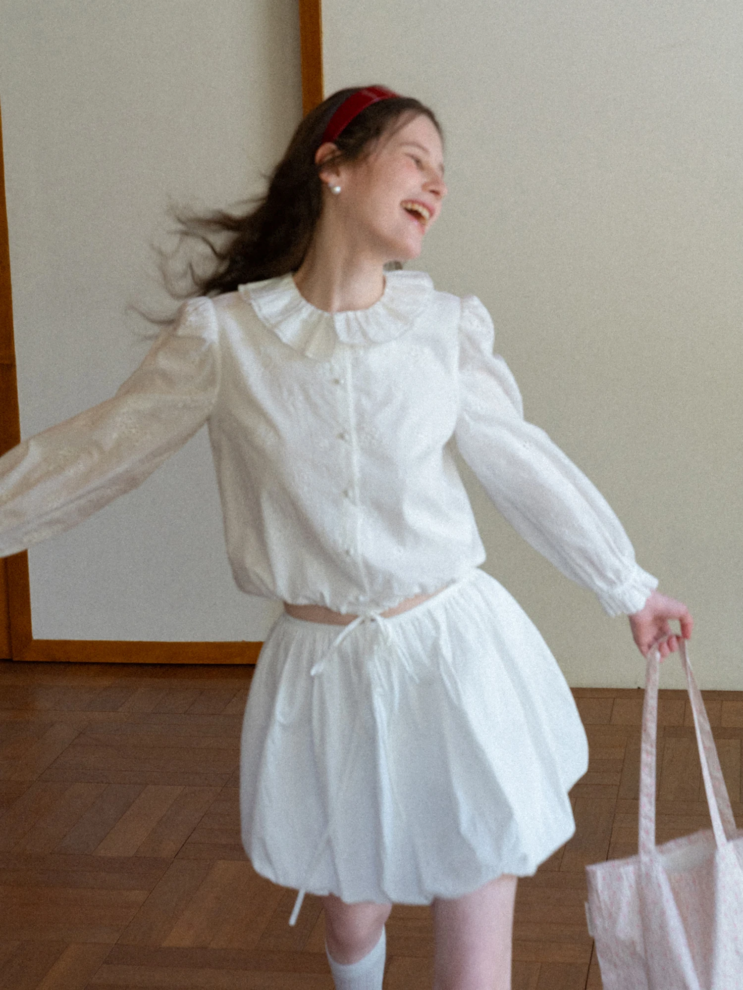 EGGKA French Sle Embroidered irt ort Sve Long Sve Doll Collar Women's Spring Sweet Slim Fit Open Cardigan Top
EGGKA French Sle Embroidered irt ort Sve Long Sve Doll Collar Women's Spring Sweet Slim Fit Open Cardigan Top