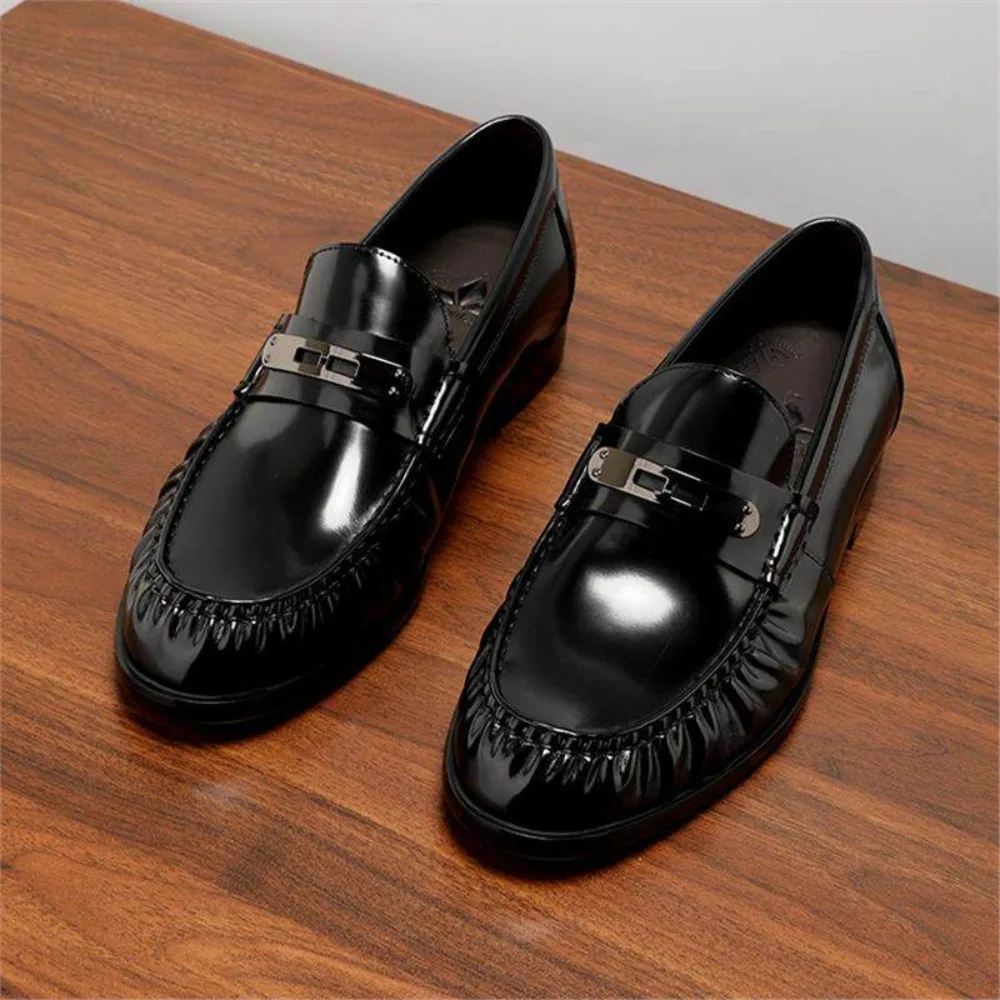 Men's Shiny British Style Leather Loafers Slip on Business Casual Breathable Summer Single Shoes Fashion Trend
Men's Shiny British Style Leather Loafers Slip on Business Casual Breathable Summer Single Shoes Fashion Trend