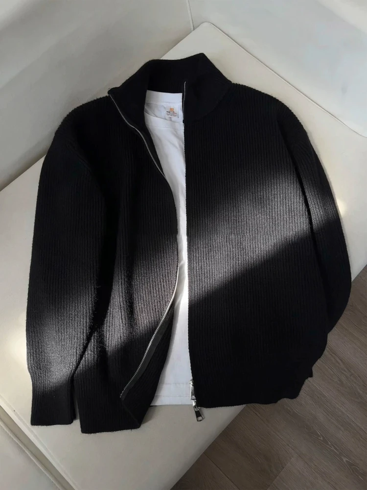 Мужской кардиган-свитер Bla с воротником-стойкой, в американском ретро-стиле, свободного кроя, без катышков, вязаный, Cleanfit Jaet
Мужской кардиган-свитер Bla с воротником-стойкой, в американском ретро-стиле, свободного кроя, без катышков, вязаный, Cleanfit Jaet