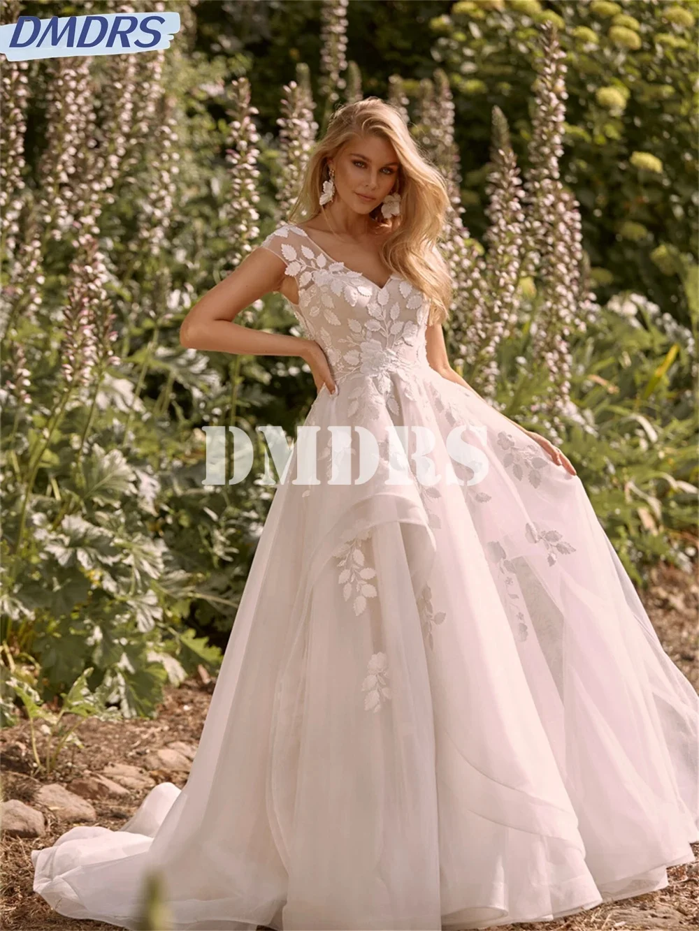 Beach Tulle Boho Wedding Dress 2024 Elegant Sleeveless A-Line Dress SexyV-neck Floor Length Gowns Vestidos De Novia
Beach Tulle Boho Wedding Dress 2024 Elegant Sleeveless A-Line Dress SexyV-neck Floor Length Gowns Vestidos De Novia