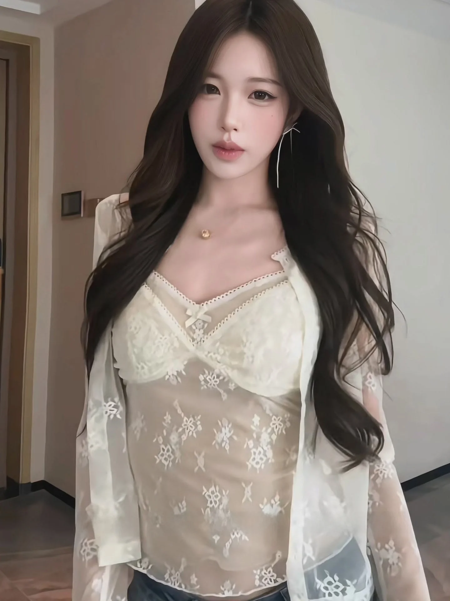Sexy Lace Set Women Summer Clothing High-End Feeling Spicy V-neck Strap Top Small Size Open Cardigan Two-piece Set
Sexy Lace Set Women Summer Clothing High-End Feeling Spicy V-neck Strap Top Small Size Open Cardigan Two-piece Set