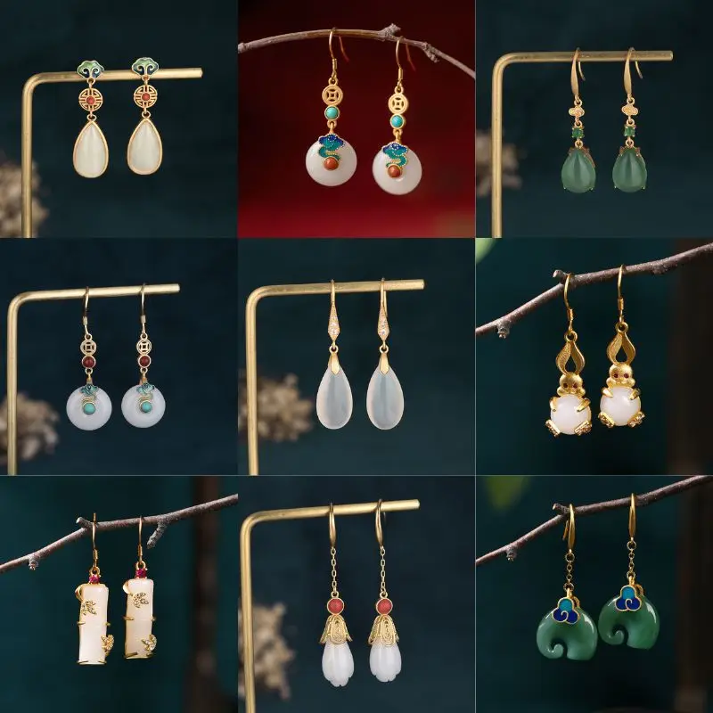 925 Sterling Silver Needle New Chinese Style Palace Tassel Pendant Stud Earrings for Women Nationality Personality Charm Jewelry
925 Sterling Silver Needle New Chinese Style Palace Tassel Pendant Stud Earrings for Women Nationality Personality Charm Jewelry