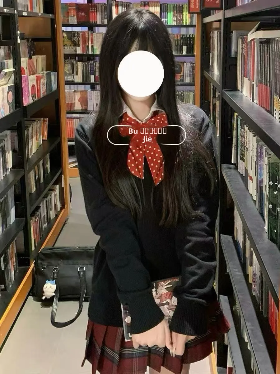 Оригинальный дизайн, осенне-зимний комплект JK orm, клетчатая юбка, длинный свек, верхний колледж, школьный orm, мягкий многослойный топ для девочек
Оригинальный дизайн, осенне-зимний комплект JK orm, клетчатая юбка, длинный свек, верхний колледж, школьный orm, мягкий многослойный топ для девочек