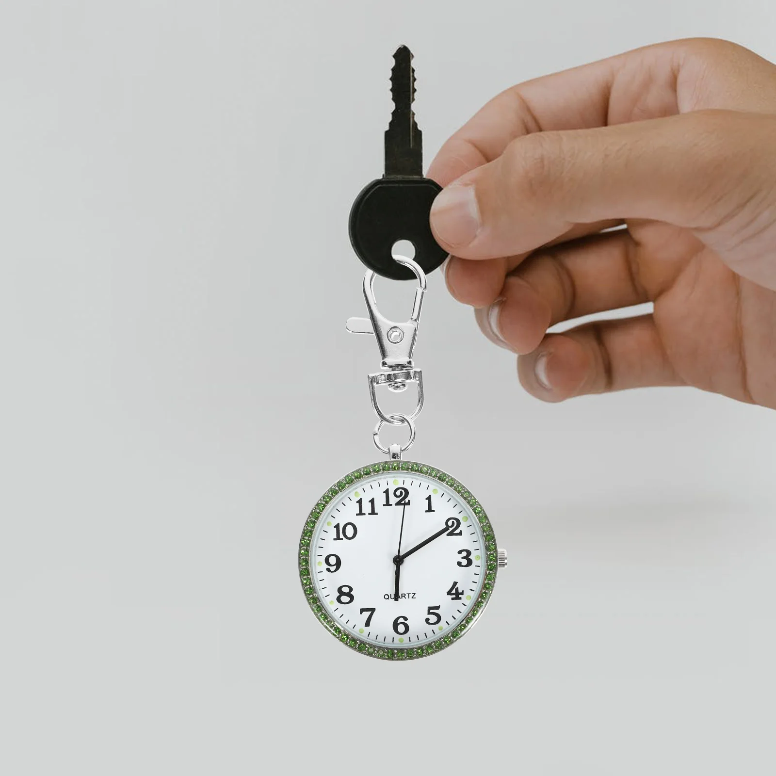 2Pcs Children Keychain Rhinestone Portable Pocket Watch Clip on Keyring White Steel Nurse Watch Kids Accessory
2Pcs Children Keychain Rhinestone Portable Pocket Watch Clip on Keyring White Steel Nurse Watch Kids Accessory