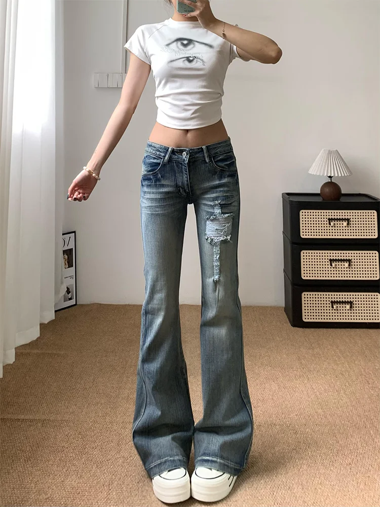 Washed Vintage High Waist Denim Jeans Women's Trendy Crosshole Micro Flare Pants Straight Leg Jeans Summer Wear for Young Women
Washed Vintage High Waist Denim Jeans Women's Trendy Crosshole Micro Flare Pants Straight Leg Jeans Summer Wear for Young Women