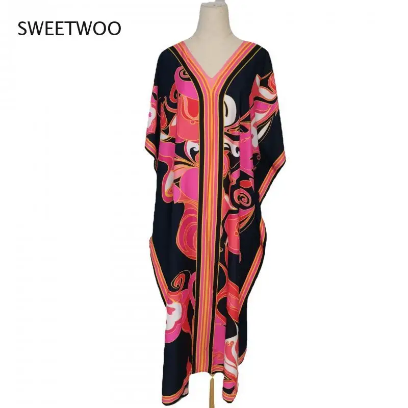 Long Beach Dress Bohemian Print Sexy V-Neck Half Sleeve Maxi Tunic Beachwear Cover Up Swimsuit Cover Ups
Long Beach Dress Bohemian Print Sexy V-Neck Half Sleeve Maxi Tunic Beachwear Cover Up Swimsuit Cover Ups