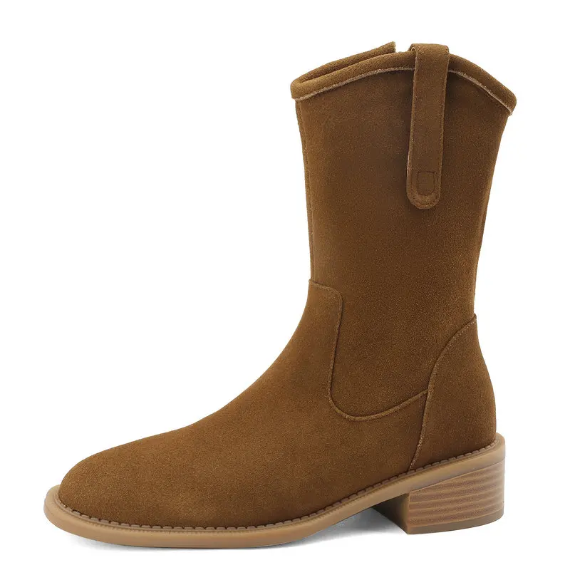 2024 Cow Suede Leather Women Ankle Boots Autumn Winter Ladies Casual Thick Heels Shoes Woman Basic Short Boots Size 34-43
2024 Cow Suede Leather Women Ankle Boots Autumn Winter Ladies Casual Thick Heels Shoes Woman Basic Short Boots Size 34-43