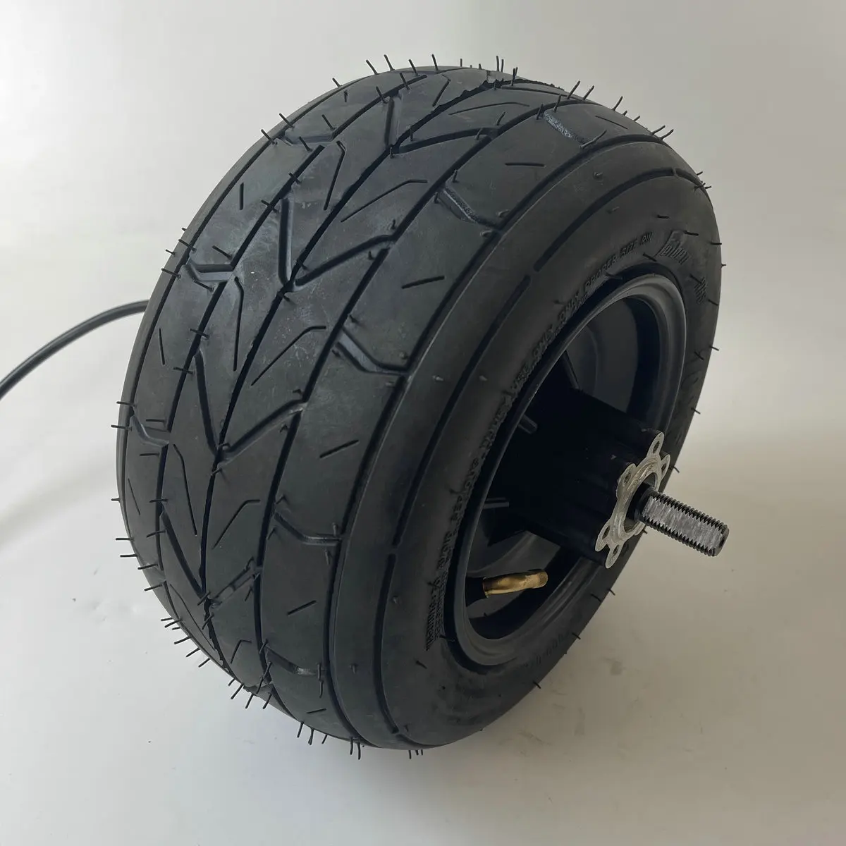 10-дюймовый ШИРОКОЙ ДВИГАТЕЛЬ для GO CART 48v-120v500w-4000w ДВОЙНОЙ ВАЛ 10X6.00-6 ШИРИДКА ОБОДА ШИРОНА 140 ММ ДИАМЕТР 260 ММ
10-дюймовый ШИРОКОЙ ДВИГАТЕЛЬ для GO CART 48v-120v500w-4000w ДВОЙНОЙ ВАЛ 10X6.00-6 ШИРИДКА ОБОДА ШИРОНА 140 ММ ДИАМЕТР 260 ММ