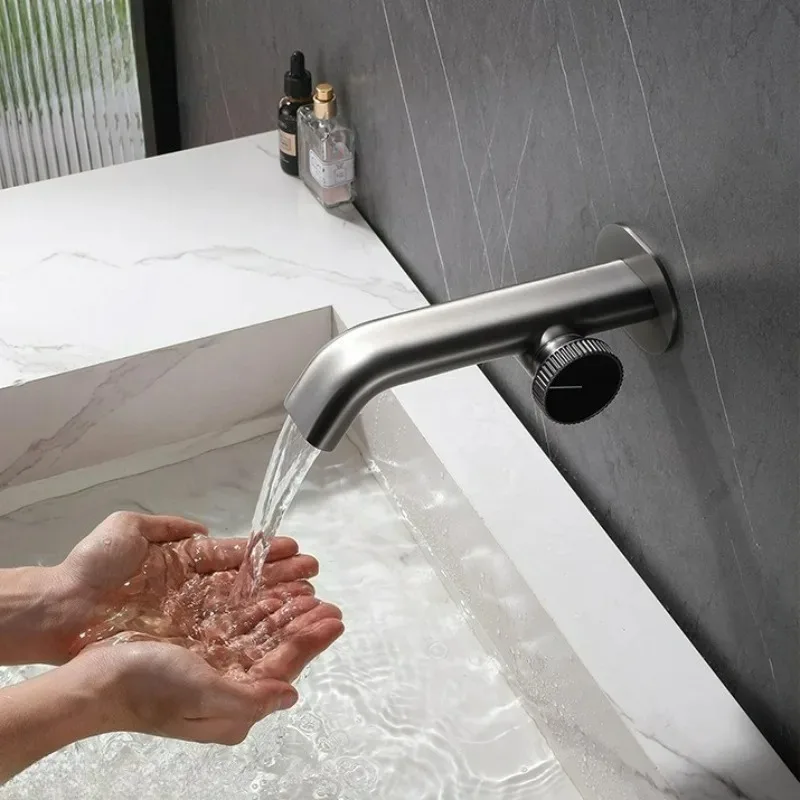 Настенный смеситель для раковины, однорычажный, из латуни, для горячей и холодной воды, с круглой ручкой, для накладной раковины
Настенный смеситель для раковины, однорычажный, из латуни, для горячей и холодной воды, с круглой ручкой, для накладной раковины