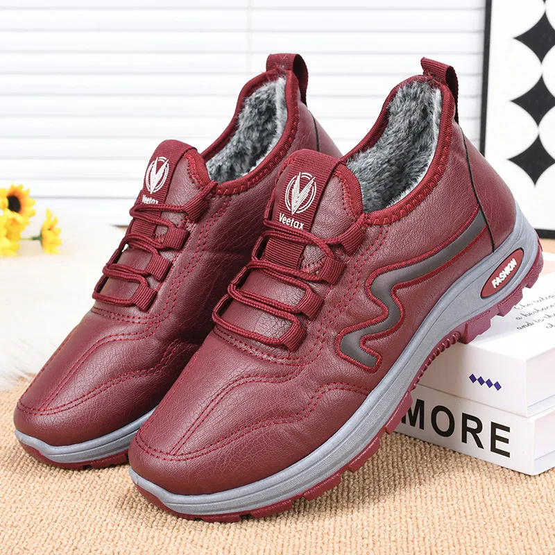 Thickened Fluffy Winter Cotton Shoes Men's Low-Top Boots Warm Casual Women's Shoes Fashionable Leather Surface Boots
Thickened Fluffy Winter Cotton Shoes Men's Low-Top Boots Warm Casual Women's Shoes Fashionable Leather Surface Boots
