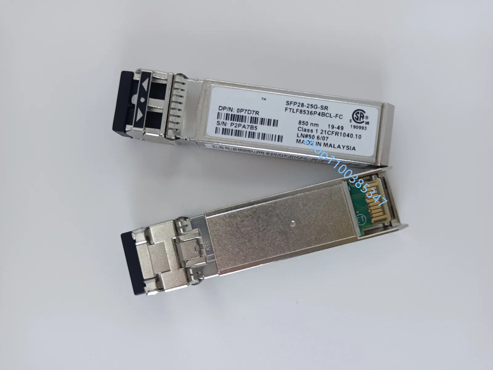 25GB SFP/FTLF8536P4BCL-FC/0P7D7R/SFP28-25G-SR/25G 850nm SFP+ Transceiver/25G switch module
25GB SFP/FTLF8536P4BCL-FC/0P7D7R/SFP28-25G-SR/25G 850nm SFP+ Transceiver/25G switch module