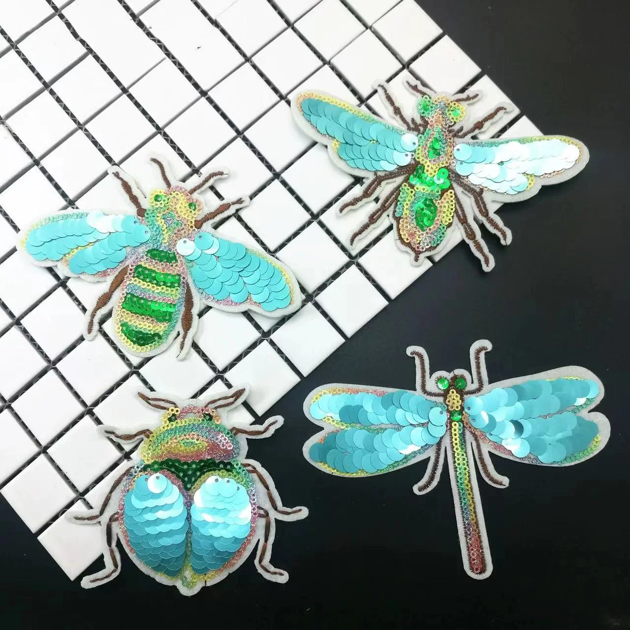 Embroidery Sequined Dragonfly Patches for Jeans, Bee Appliques, Badges for Jackets, Iron on Cloth, Appliqued Beetle Patch
Embroidery Sequined Dragonfly Patches for Jeans, Bee Appliques, Badges for Jackets, Iron on Cloth, Appliqued Beetle Patch