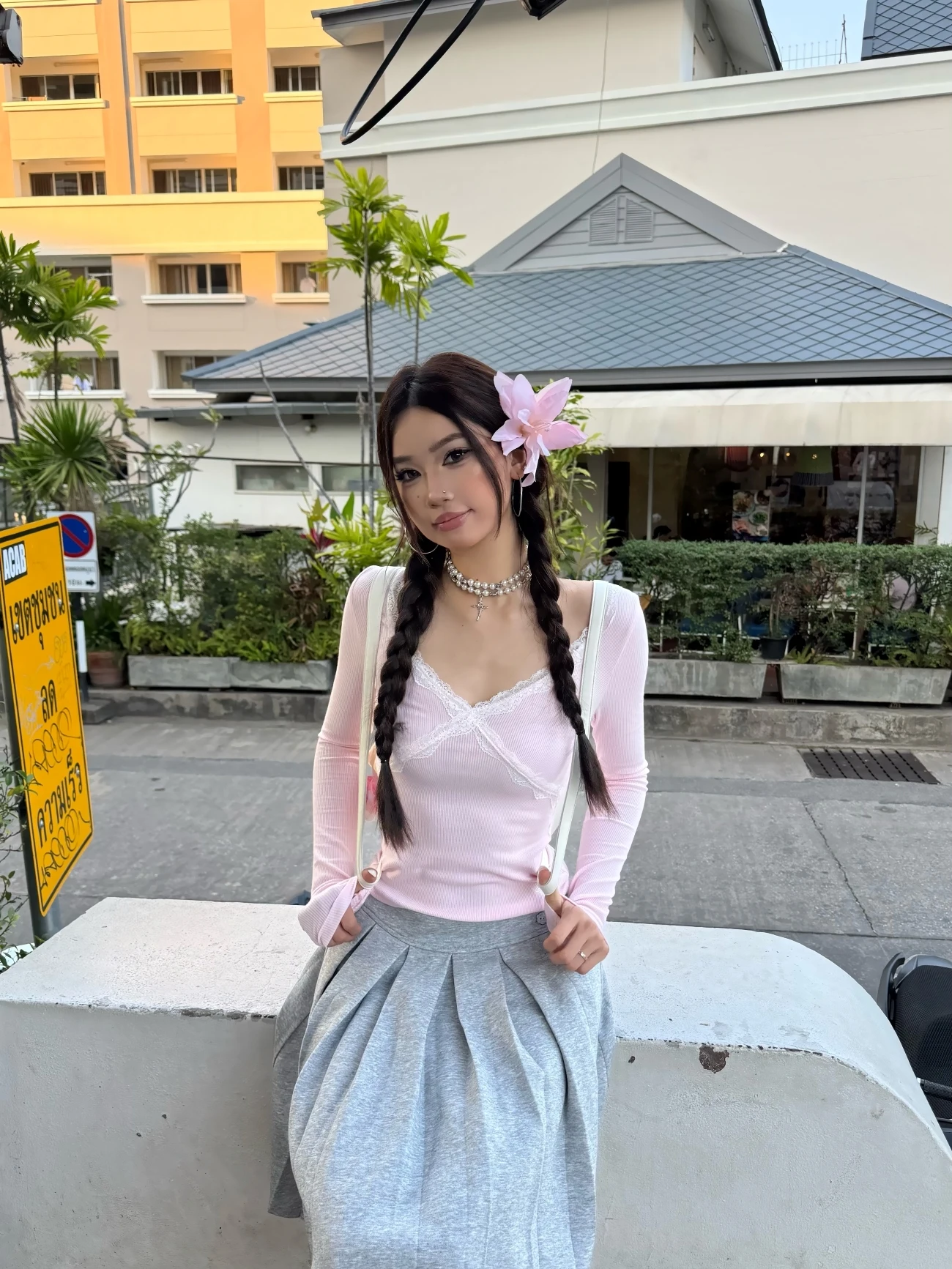 Slim Fit Long Sve V-Ne T-irt Women's Lace Trim American Sle Casual Top Versatile Base Layer irt ort Length
Slim Fit Long Sve V-Ne T-irt Women's Lace Trim American Sle Casual Top Versatile Base Layer irt ort Length