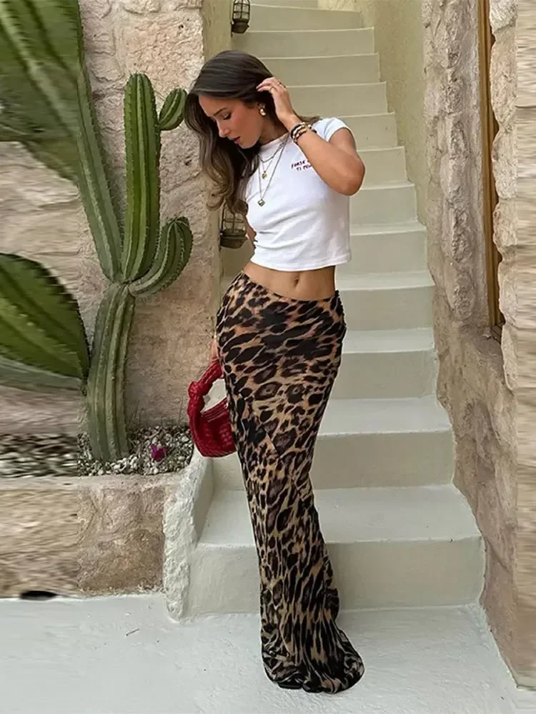 2024 Vintage Leopard Print Women Half Skirt Slim Hip Package Zipper Female Skirts Spring Summer Elegant Office Lady Streetwear
2024 Vintage Leopard Print Women Half Skirt Slim Hip Package Zipper Female Skirts Spring Summer Elegant Office Lady Streetwear
