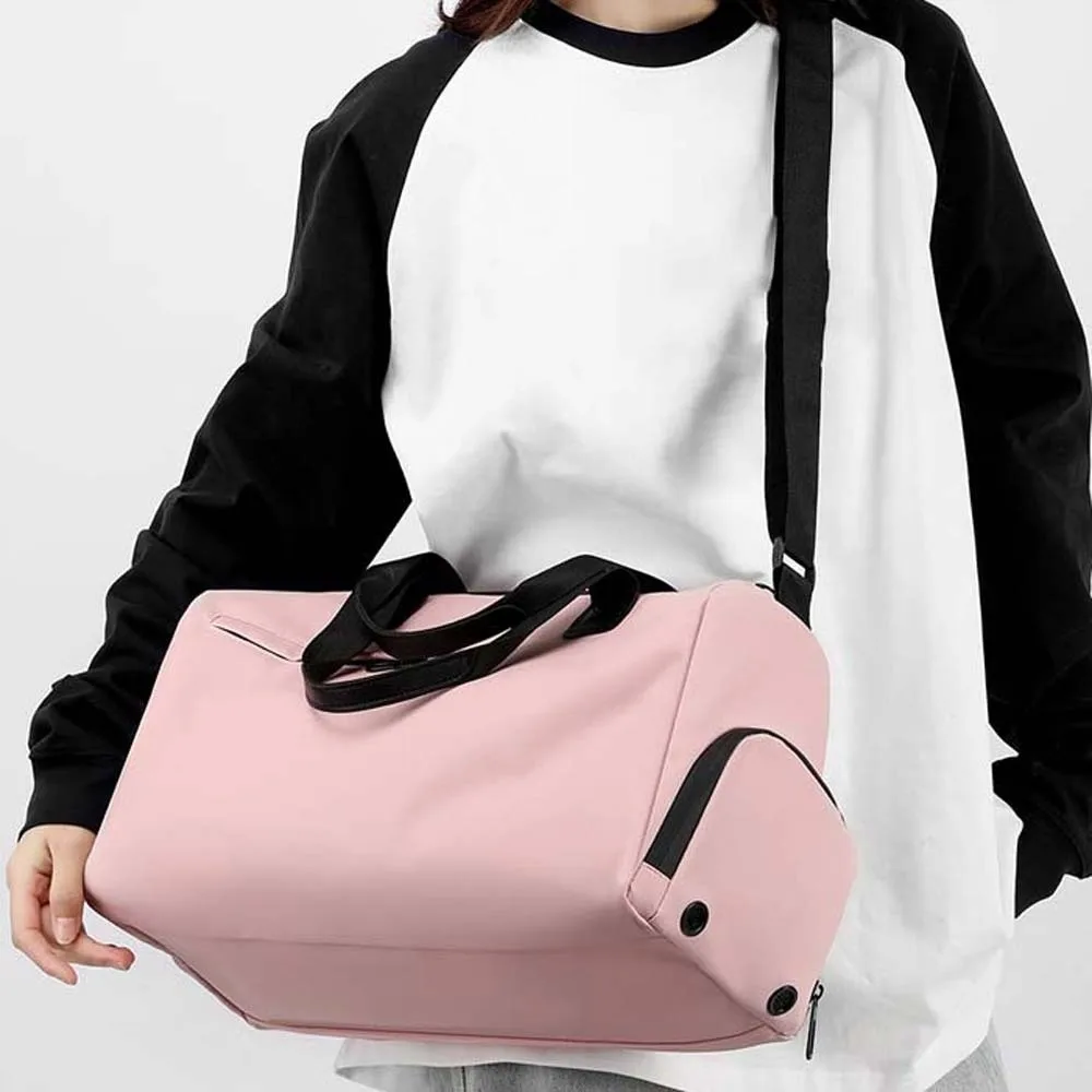 High Density Fabric Unisex Travel Bag Dry Wet Separation Solid Color Anti-splash Water Handbag Polyester Multi-functional
High Density Fabric Unisex Travel Bag Dry Wet Separation Solid Color Anti-splash Water Handbag Polyester Multi-functional