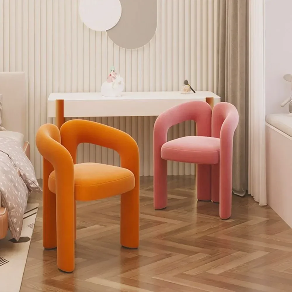 Nordic light luxury dressing chair modern minimalist designer creative chair home sofa Internet celebrity dressing chair new
Nordic light luxury dressing chair modern minimalist designer creative chair home sofa Internet celebrity dressing chair new