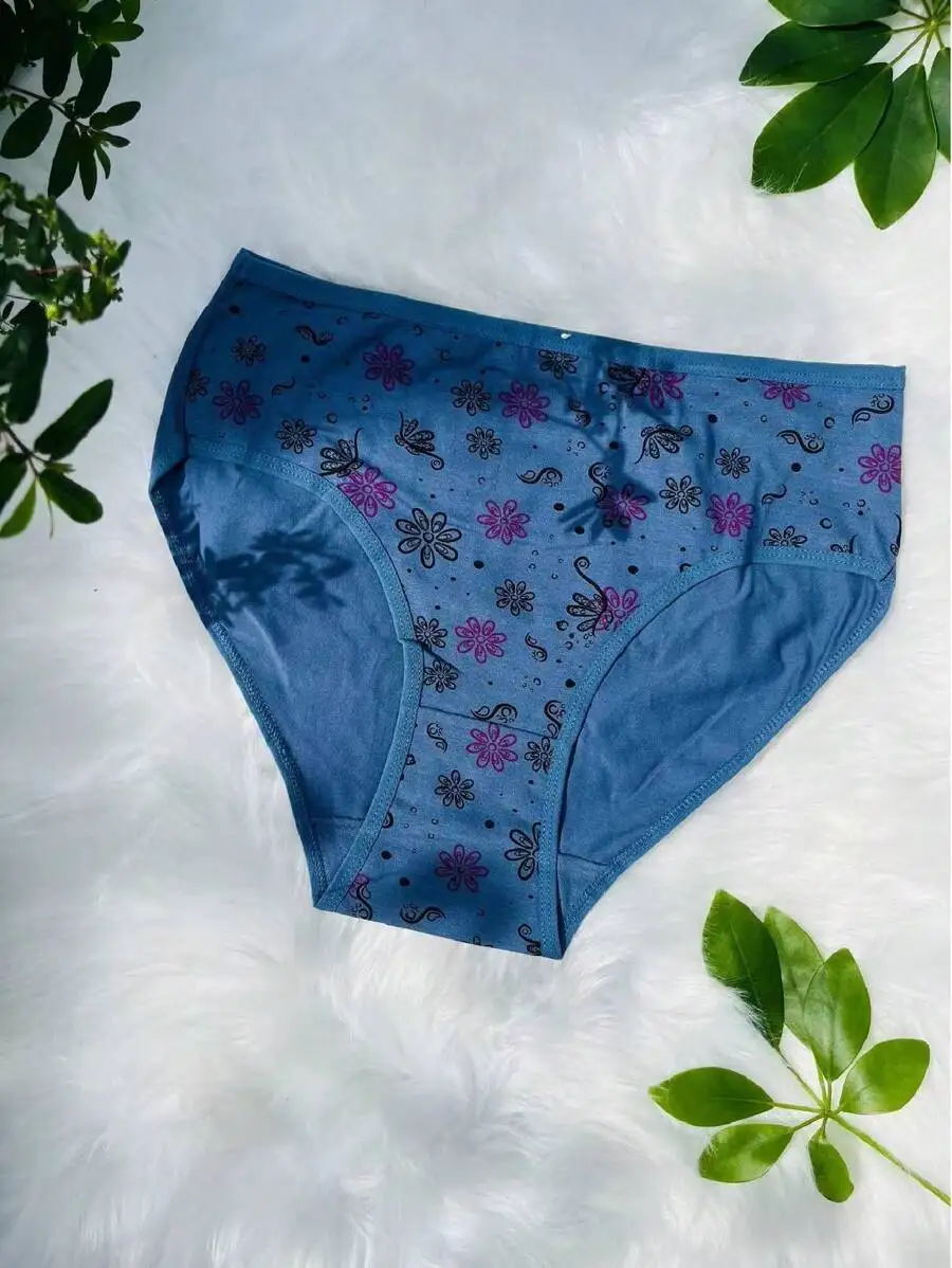 Womens Comfortable Cotton Briefs With Floral Print Breathable Stretchy Underwear Plus Size
Womens Comfortable Cotton Briefs With Floral Print Breathable Stretchy Underwear Plus Size