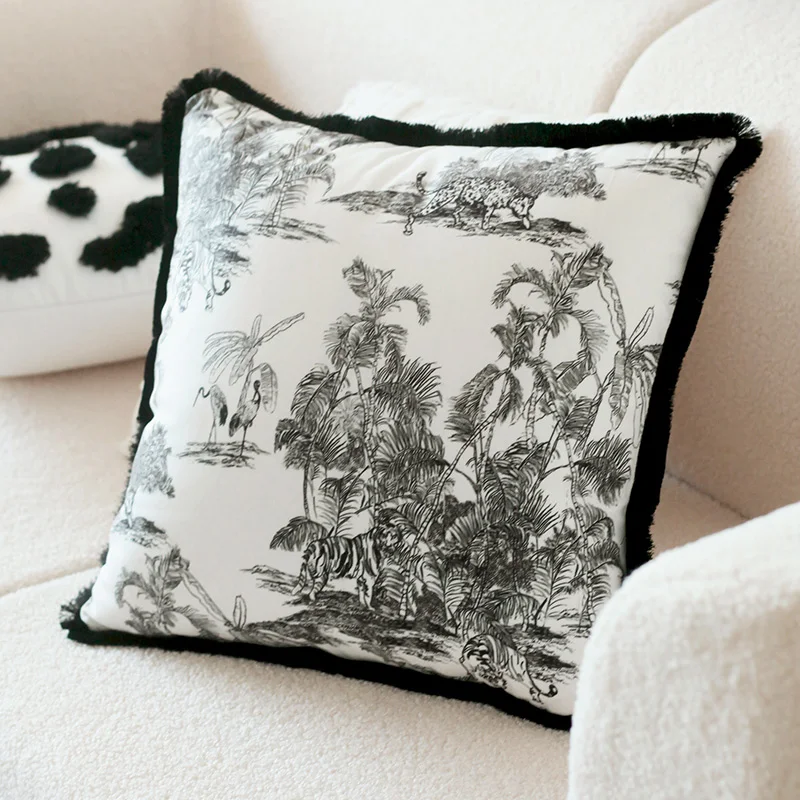 DUNXDECO Vintage Black Painting Jungle Animal Collection Cushion Cover Decorative Pillow Case Luxury Retro Art Home Coussin
DUNXDECO Vintage Black Painting Jungle Animal Collection Cushion Cover Decorative Pillow Case Luxury Retro Art Home Coussin