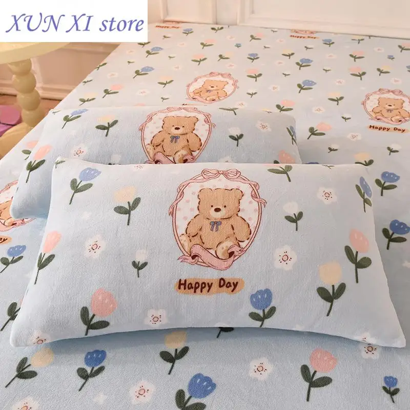 New Cartoon Style Pillowcase 2pcs Velvet Pillow Covers Skin-friendly Pillowslip capa de almofada Rectangle Pillow Cases
New Cartoon Style Pillowcase 2pcs Velvet Pillow Covers Skin-friendly Pillowslip capa de almofada Rectangle Pillow Cases
