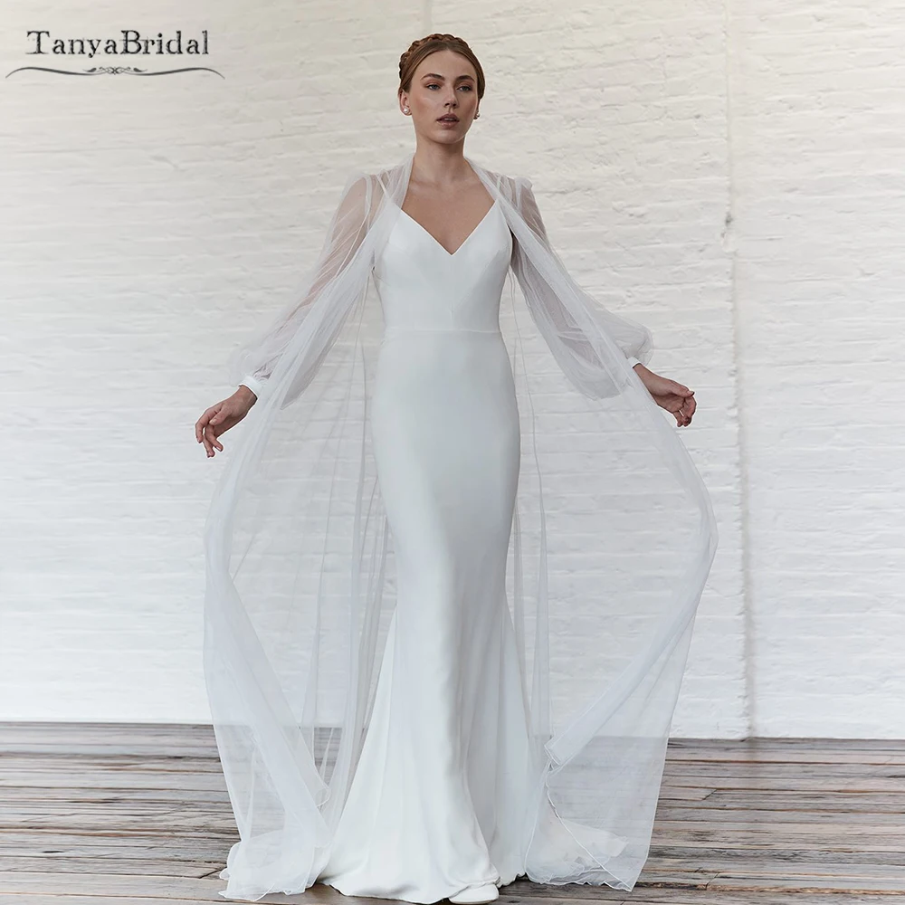 Unique Delicate Bridal Tulle Coat. Featuring Long Bell Sleeves ,Wedding Cape Jacket DJ179
Unique Delicate Bridal Tulle Coat. Featuring Long Bell Sleeves ,Wedding Cape Jacket DJ179