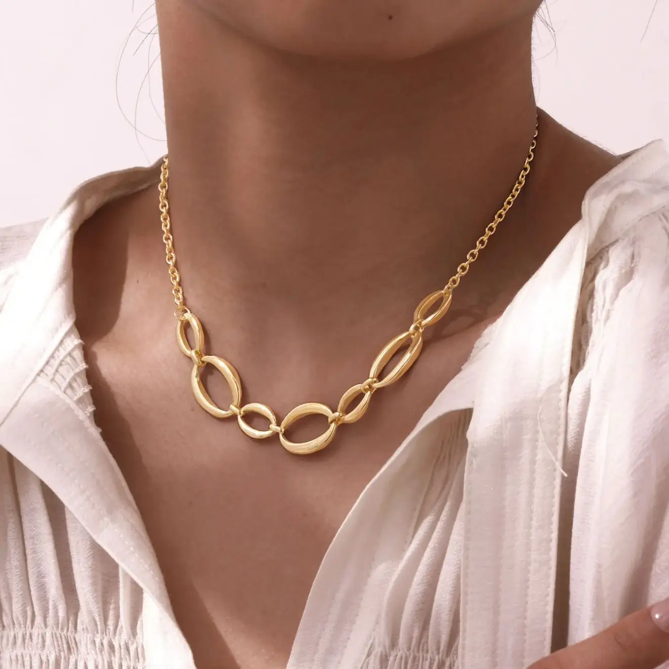 Chic Oval Handmade Chain Necklace for Women,Gold Color Stainless Steel Necklaces,Trendy Jewelry Mother's Day Gift
Chic Oval Handmade Chain Necklace for Women,Gold Color Stainless Steel Necklaces,Trendy Jewelry Mother's Day Gift