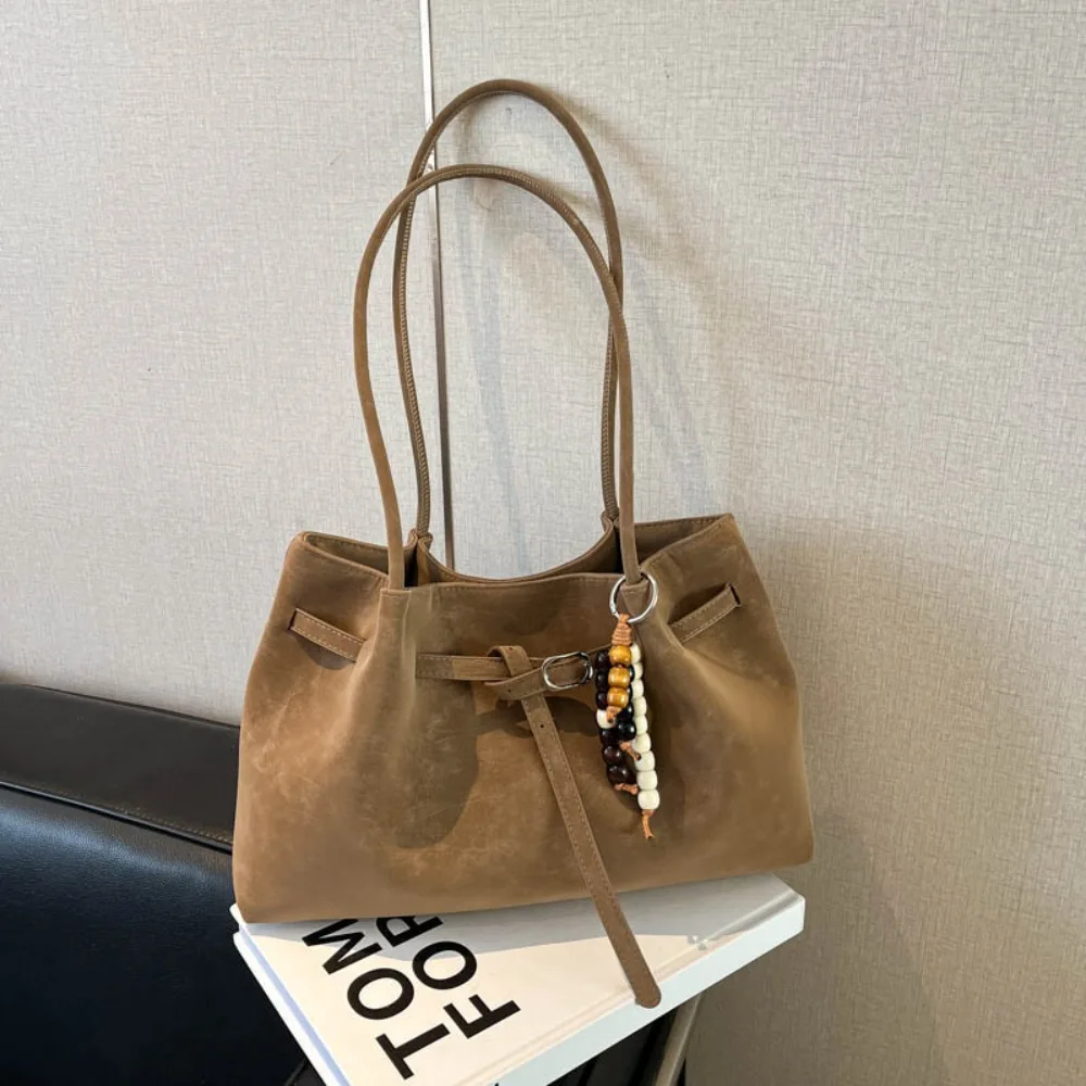 Suede/PU Leather Shoulder Bag Retro Elegant Handbag Large Capacity Solid Color Commuting Tote Bag School/Travel/Work Suede/PU Leather Shoulder Bag Retro Elegant Handbag Large Capacity Solid Color Commuting Tote Bag School/Travel/Work