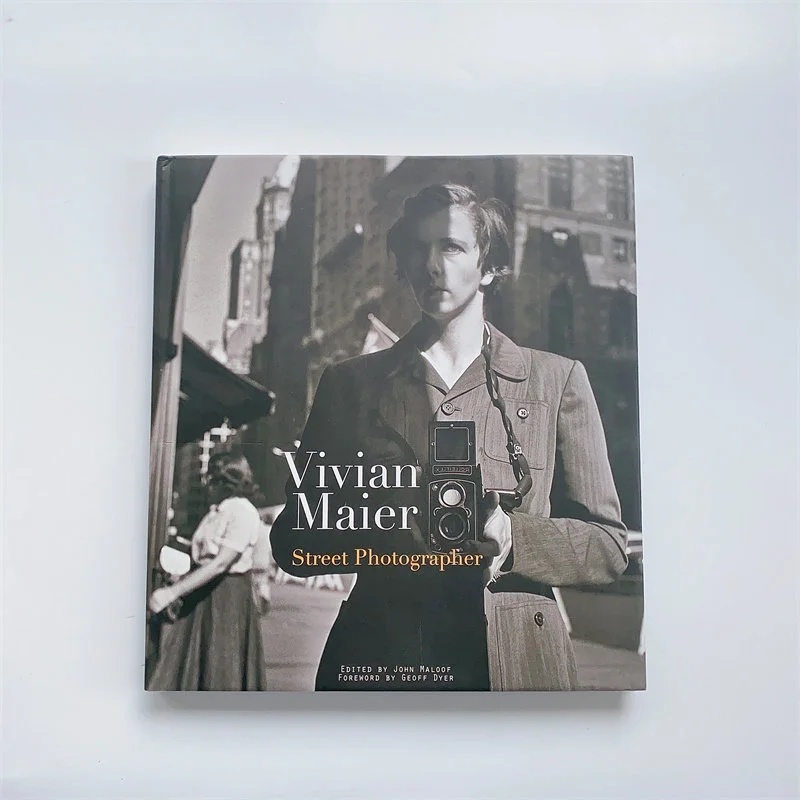 Vivian Maier Street Photographer Black White Photography Art Book Documentary Street Photo Collection Album For Art Livros Libro
Vivian Maier Street Photographer Black White Photography Art Book Documentary Street Photo Collection Album For Art Livros Libro