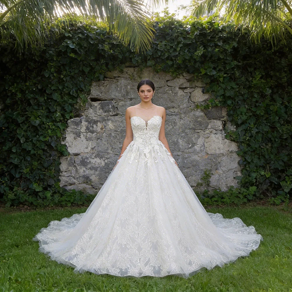 Simple Strapless Wedding Dresses A-line Backless Long Evening Gowns White Lace Brushstroke Trailing Dresses vestidos de novia
Simple Strapless Wedding Dresses A-line Backless Long Evening Gowns White Lace Brushstroke Trailing Dresses vestidos de novia