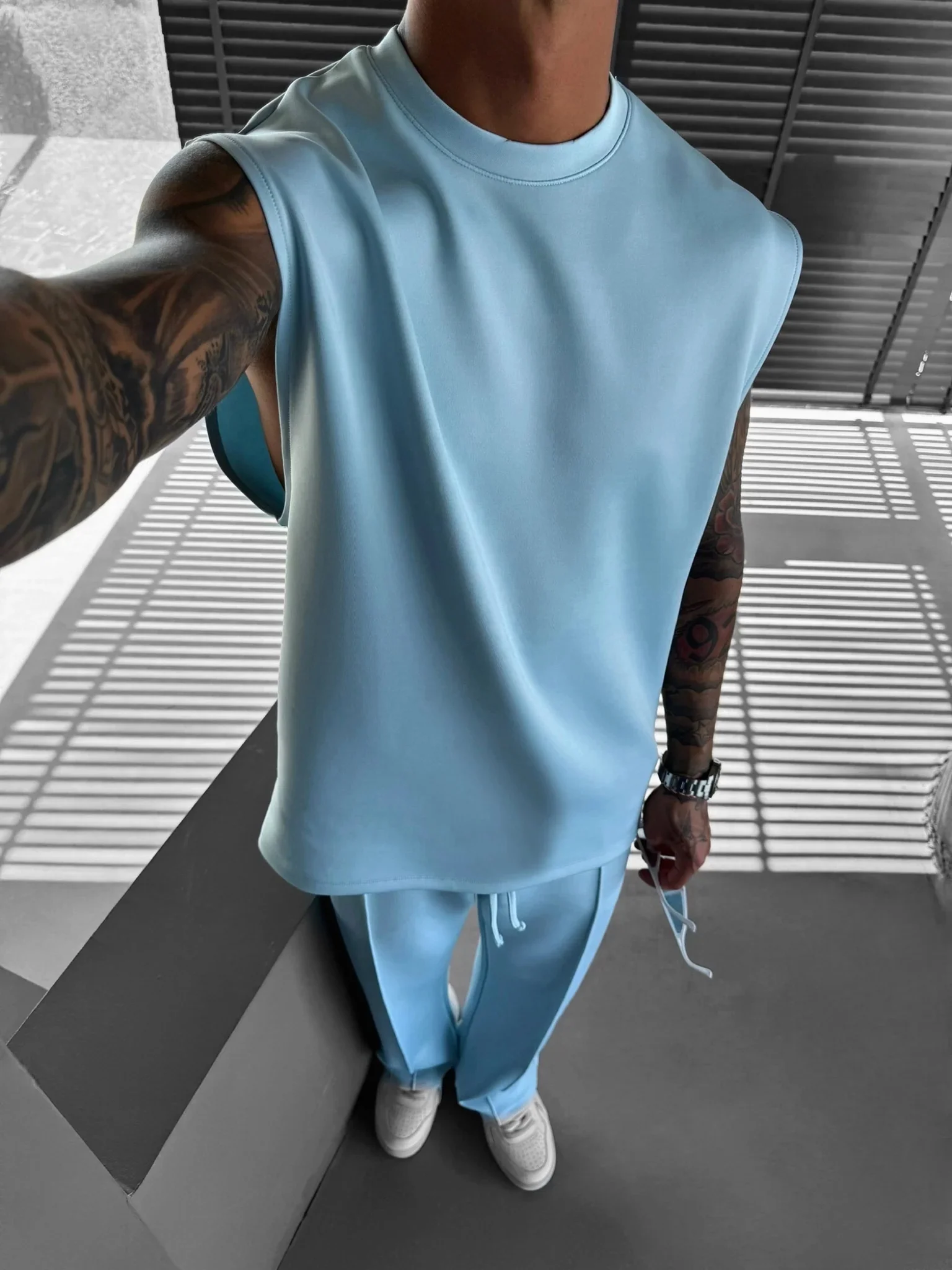 2025 summer new men's casual vest, breathable and comfortable sports fitness running sleeveless T-shirt top
2025 summer new men's casual vest, breathable and comfortable sports fitness running sleeveless T-shirt top