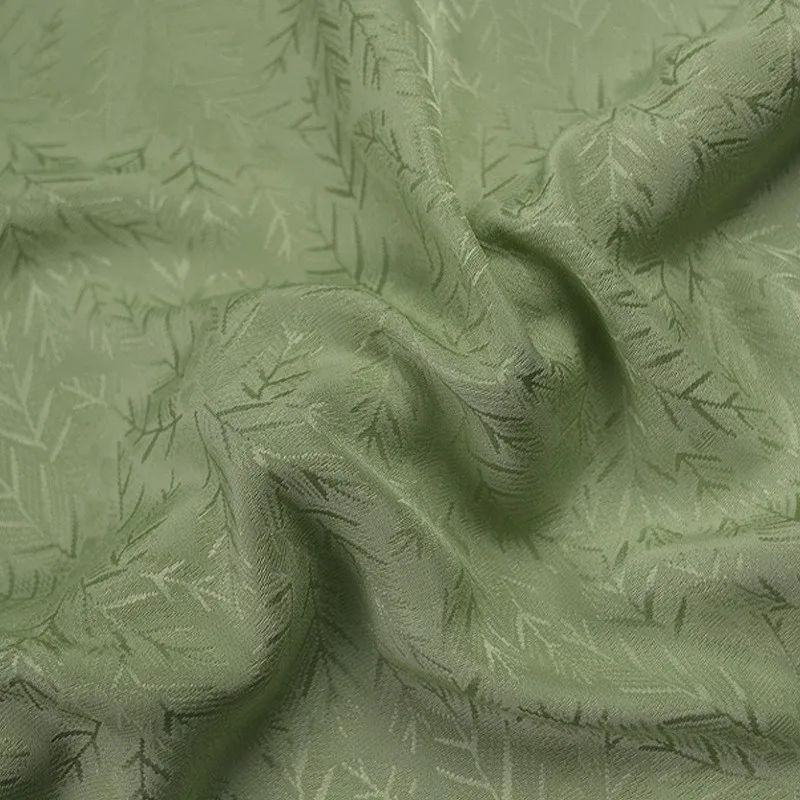 The fabric for new Chinese-style Hanfu and cheongsam is made of narrow tree leaf pattern silk
The fabric for new Chinese-style Hanfu and cheongsam is made of narrow tree leaf pattern silk