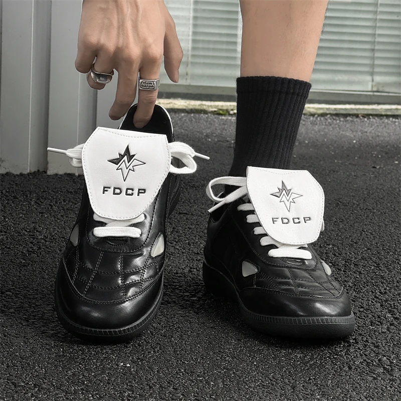 VIPOL Мужские тренировочные туфли с круглым носком и шнуровкой, универсальные и повседневные, новинка 2025, спортивные туфли в стиле ретро 
VIPOL Мужские тренировочные туфли с круглым носком и шнуровкой, универсальные и повседневные, новинка 2025, спортивные туфли в стиле ретро