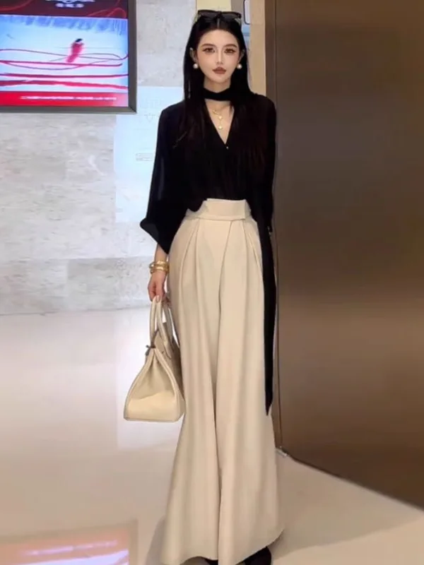 Fashionable Black Silk Long Sleeve Shirt And Wide Leg Pants Set Women's Spring New Style Two-Piece Suit V-Neck Elegant Ensemble
Fashionable Black Silk Long Sleeve Shirt And Wide Leg Pants Set Women's Spring New Style Two-Piece Suit V-Neck Elegant Ensemble