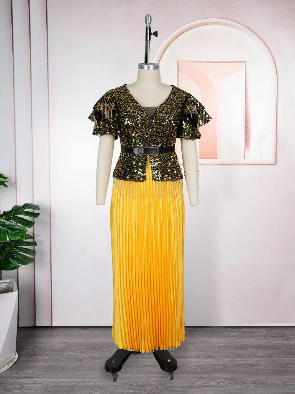 Muslim Dresses for African Women Wedding Party Evening Gown Long Sleeve Dashiki Sequin Robe Evening Turkey African Clothing Gown
Muslim Dresses for African Women Wedding Party Evening Gown Long Sleeve Dashiki Sequin Robe Evening Turkey African Clothing Gown