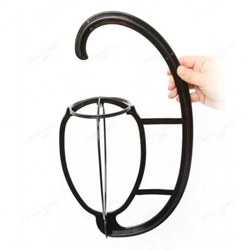 1pcsHanging wig stand, wig holder for multiple wig stands, for hair extensions, wigs and accessories
1pcsHanging wig stand, wig holder for multiple wig stands, for hair extensions, wigs and accessories