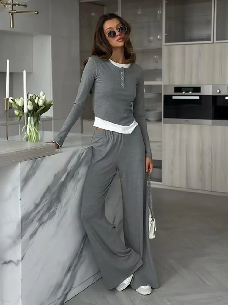 Fashionable Long Sleeve Home Clothes Set Top And Pants Ensemble Comfortable Breathable round Neck Pull over Design for Young ...
Fashionable Long Sleeve Home Clothes Set Top And Pants Ensemble Comfortable Breathable round Neck Pull over Design for Young ...