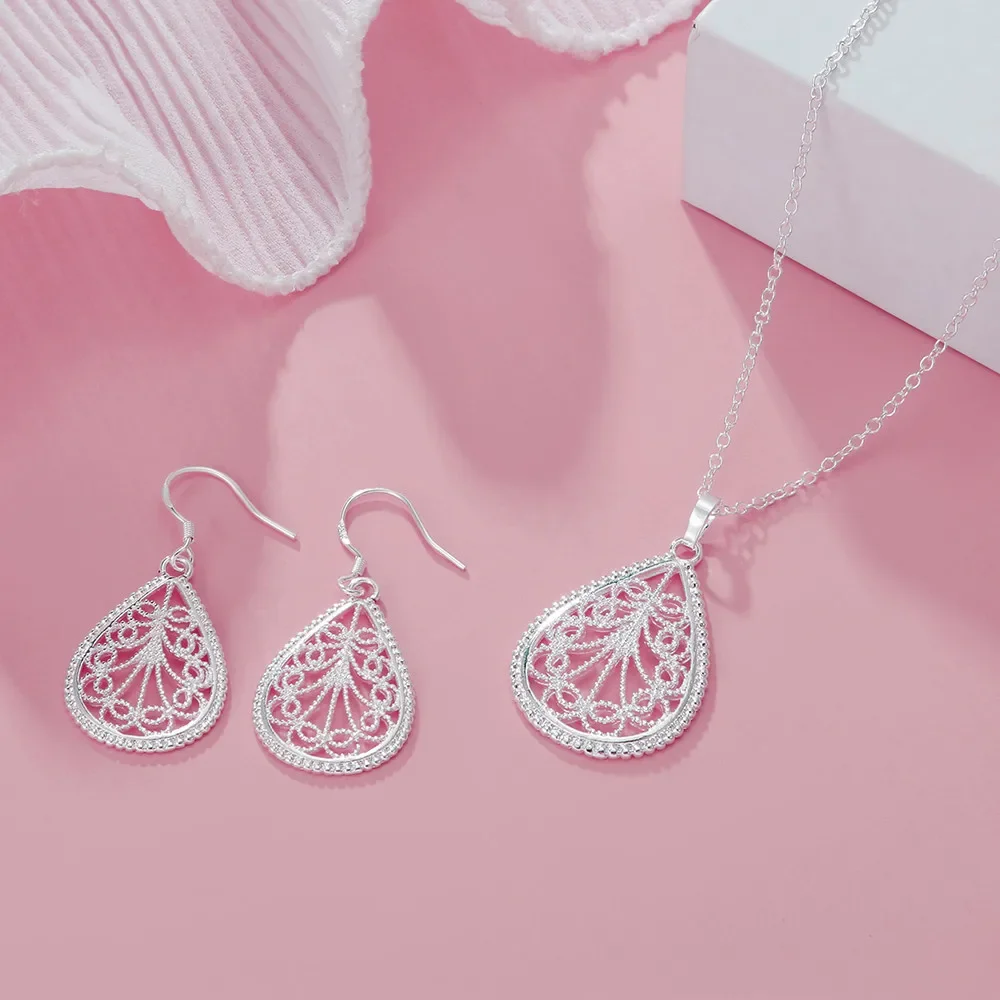 925 Sterling Silver Pretty Water Drop Pattern Pendant Necklace Earrings Jewelry Sets for Women Fashion Party Wedding Engagement
925 Sterling Silver Pretty Water Drop Pattern Pendant Necklace Earrings Jewelry Sets for Women Fashion Party Wedding Engagement
