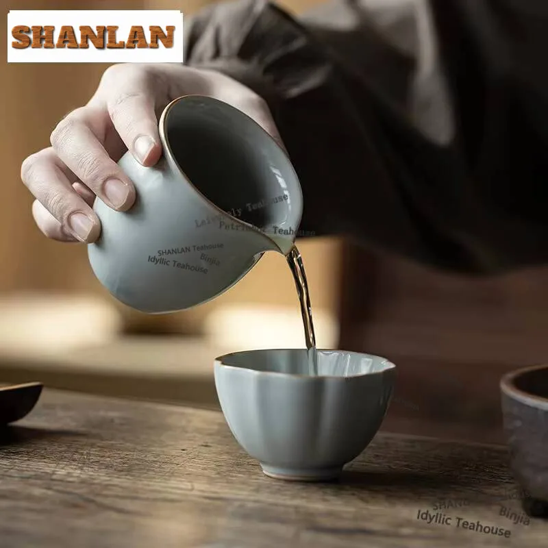 200ml Boutique Azure Ru Kiln Porcelain Tea Pitcher Ice Cracked Glaze Cha Hai Justice Cup Coffee Divider Kung Fu Teaware Supplies
200ml Boutique Azure Ru Kiln Porcelain Tea Pitcher Ice Cracked Glaze Cha Hai Justice Cup Coffee Divider Kung Fu Teaware Supplies